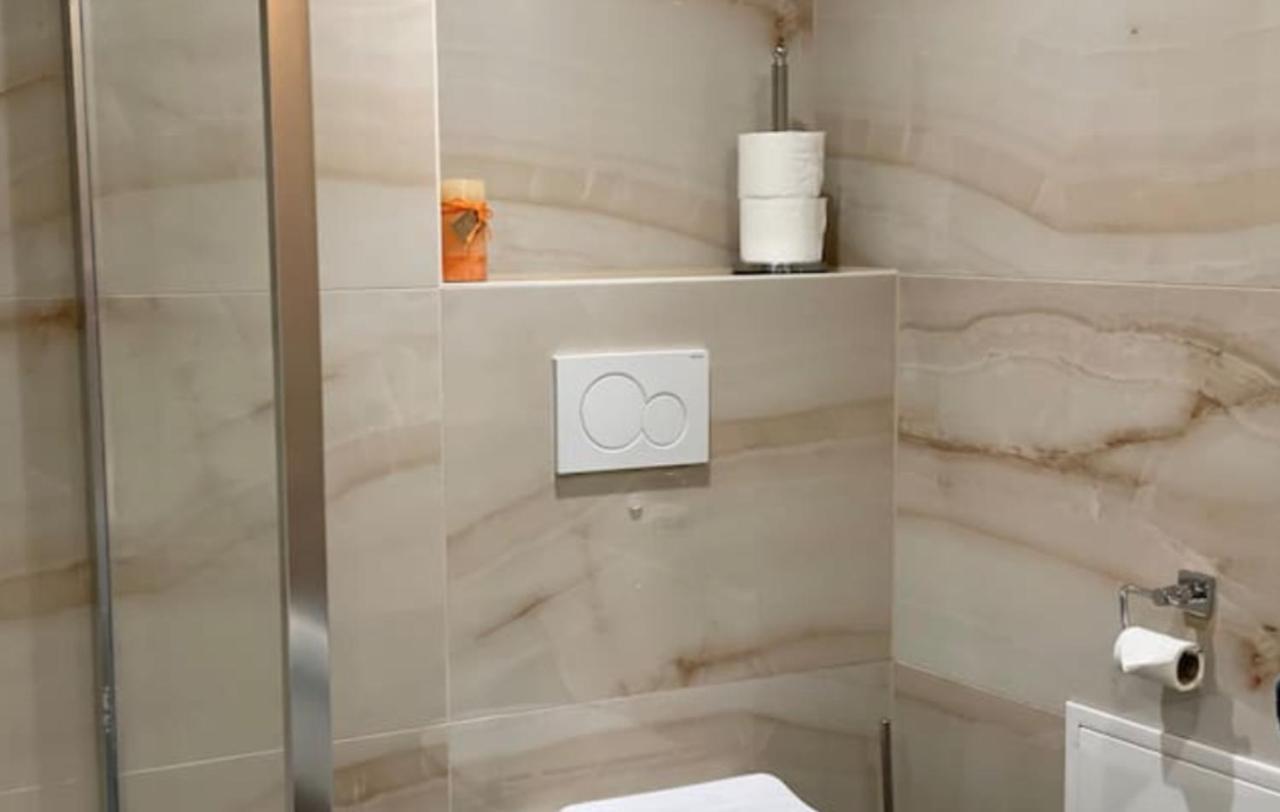 Lux Near Frankfurt! Apartment *
